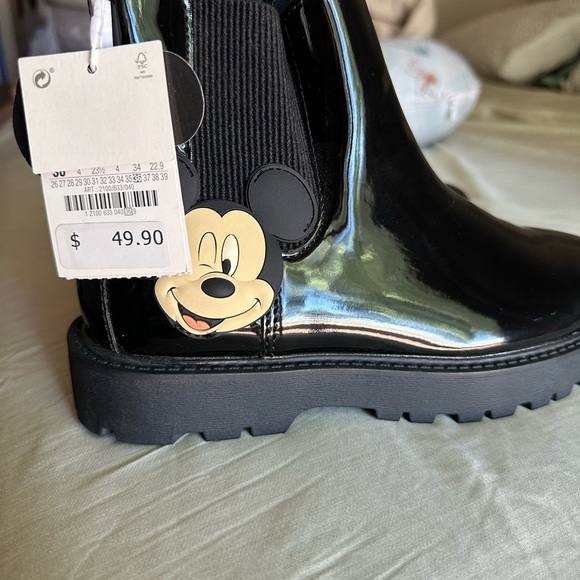Zara Kids Black Boots with Mickey and Minnie Design BRAND NEW - Picture 5 of 5
